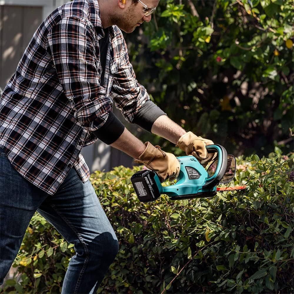 Makita DUH523Z 18V Cordless Hedge Trimmer β LXT 52cm Blade, Bare Tool