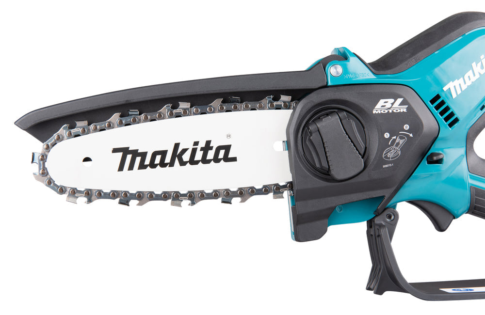 Makita UC029GZ 40V XGT Cordless Brushless Chainsaw – 6" Bar, Bare Unit